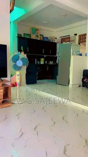 8.95 Perch with House sale in Ganemulla Town