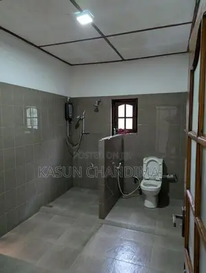 Ideal Family Home In A Peaceful Residential Area Kundasale, Kandy
