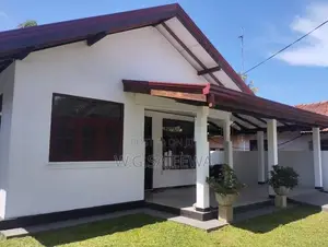 House for sale in Palagathura ,Negombo