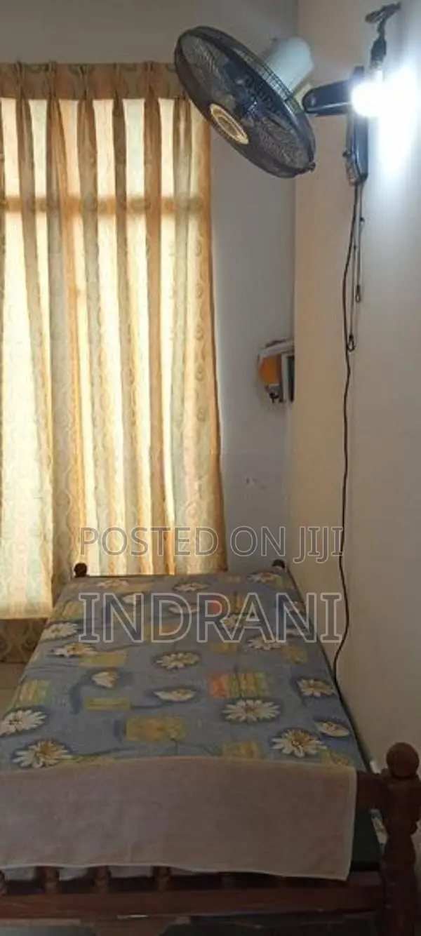 Girls Sharing Room Dehiwala