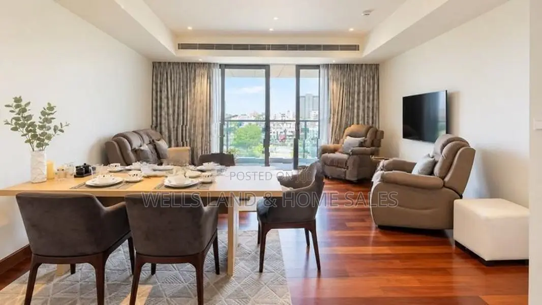 Fully Furnished 2 Bedrooms Apartment For Rent