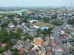 පැලවත්තේන් අගනා ඉඩමක්