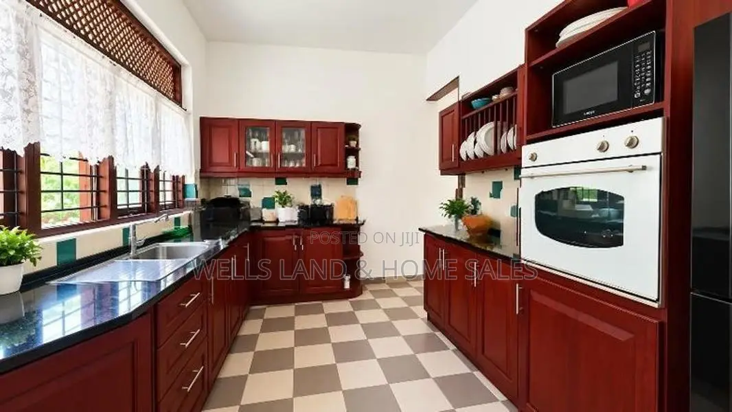 Furnished House For Rent - Colombo 03