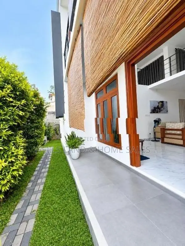 Modern Two Storied House For Sale - Kaduwela