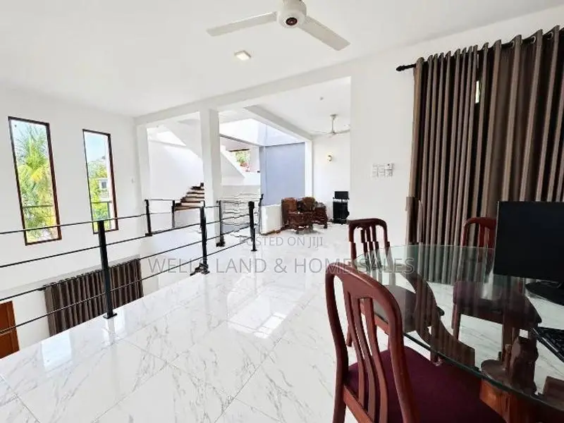 Modern Two Storied House For Sale - Kaduwela