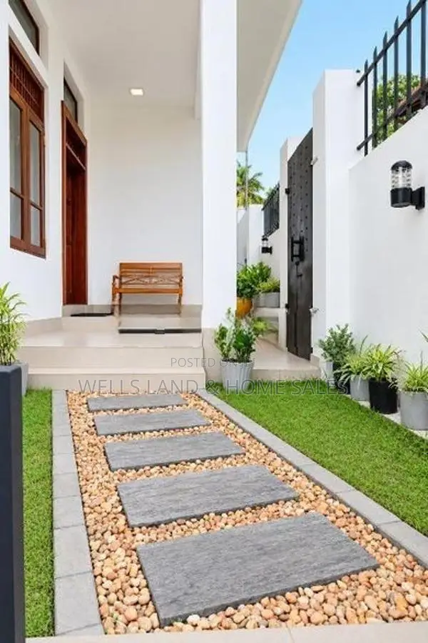 Luxury 3 Storied House For Sale - Pannipitiya
