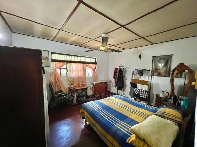 House for sale kadawath ( sampath uyana)