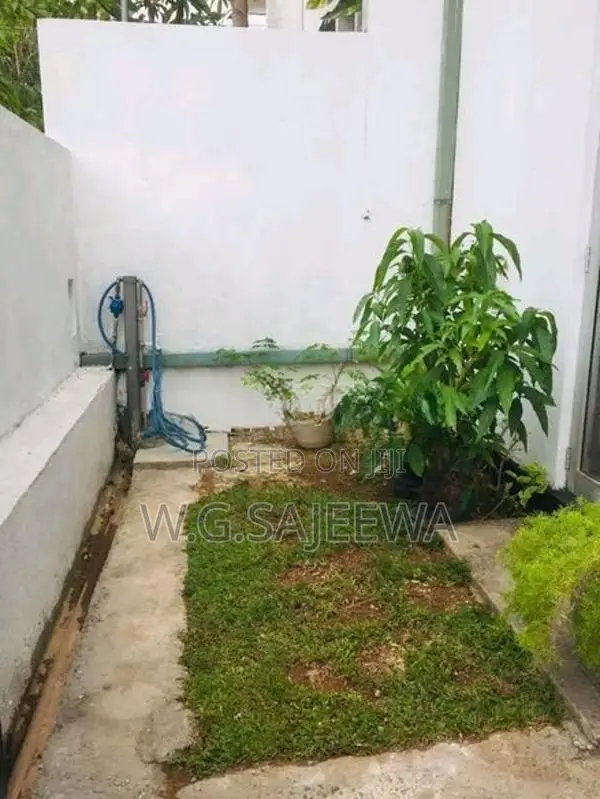 2 Storey Complete house sale in Gampaha, Yakkala Town