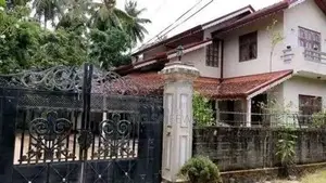 Furnished 2 Storey house rent in Negombo main road facing