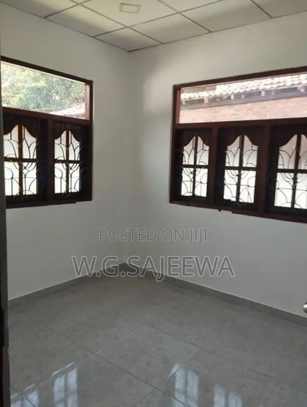 House for sale palagathura, Negombo