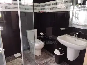 3bedroom furnished house for sale kandawala. silvering park, Negombo