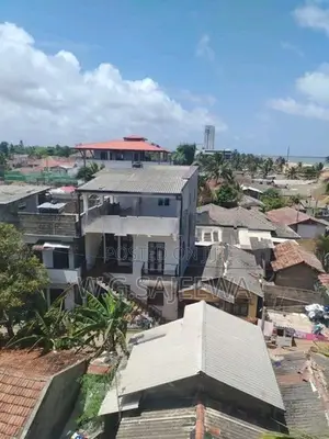 Hotels, Guest house, Commercial Building for sale in Negombo
