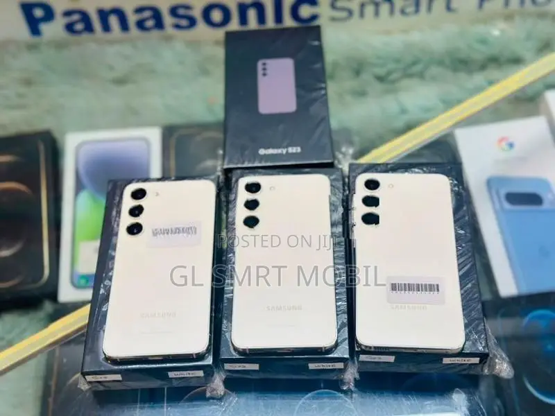Samsung Galaxy S23 5G/256GB (Used)