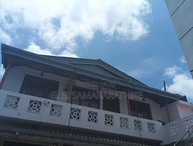 3 Bedroom Upper Floor House for Rent – Dematagoda