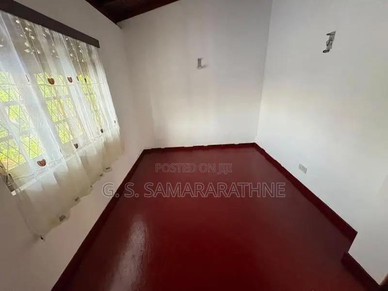 3 Bedroom Upper Floor House for Rent – Dematagoda