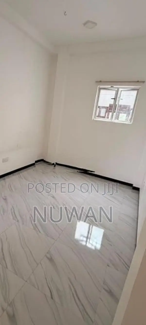(NAR2204) UPPER FLOOR SMALL HOUSE IN NAWALA