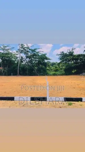 කැකනදුර සුන්දර වෙල් යායක් අසන්නයෙන් ඉඩමක්