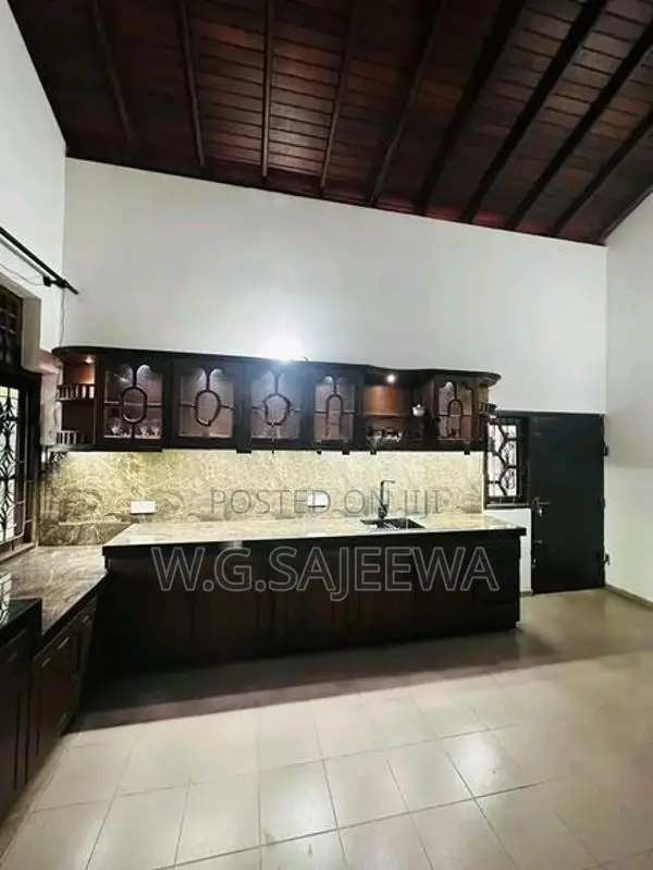 Luxury single Storey house rent in Negombo
