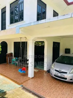 2 Storey House sale in Negombo, Nainamadama - 13.7 Perch