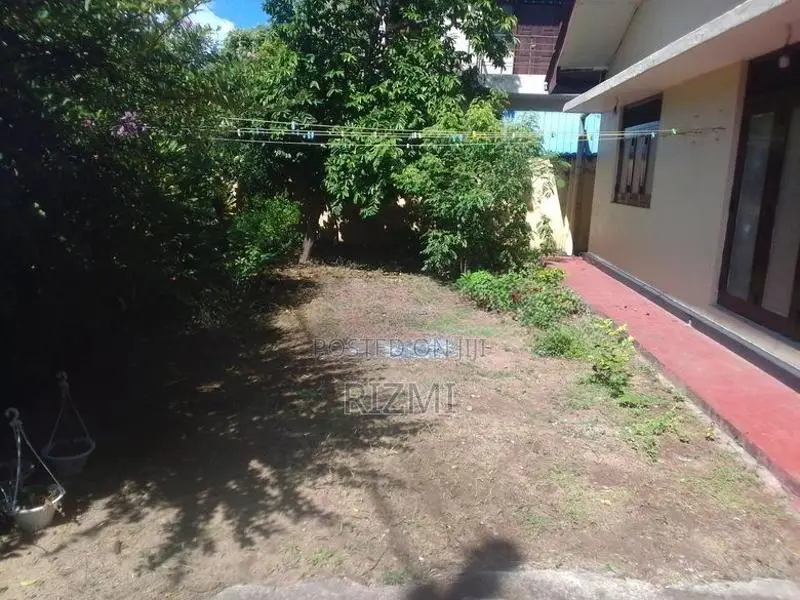 3BR ground floor single storey house for rent in mount lavinia