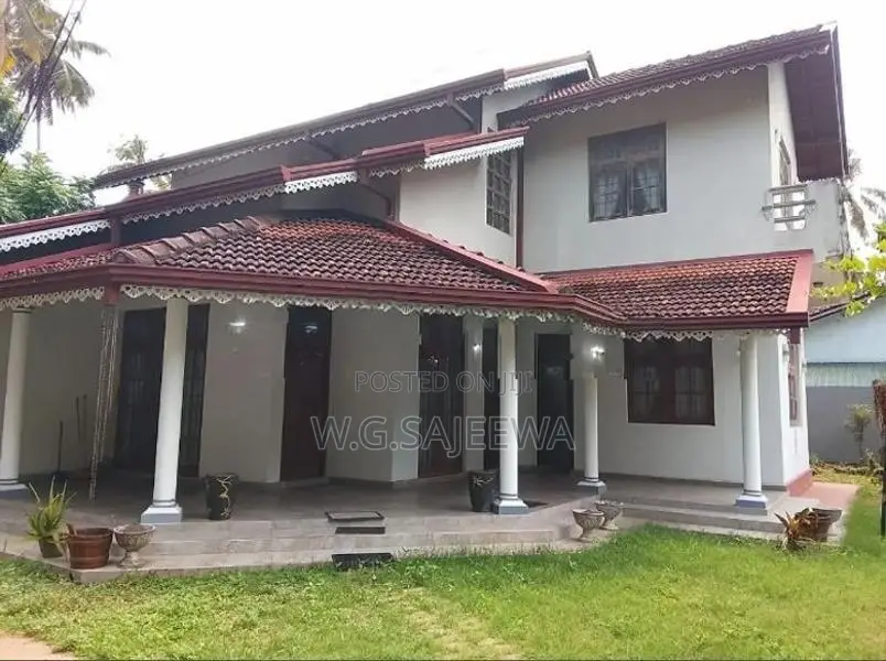 Fully Furnished 2 Storey house rent in Negombo- Negombo Katana main ro