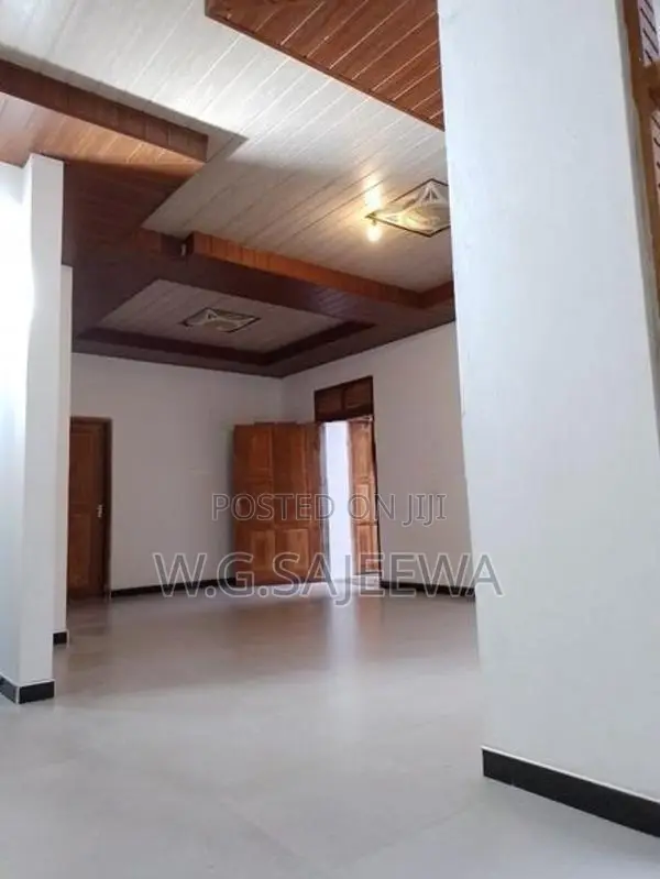 34perch land with house for sale minuwangoda