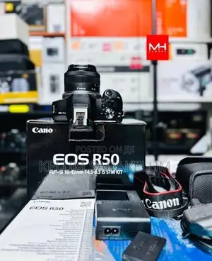 Canon EOS R50 4K Mirrorless Camera Full Set