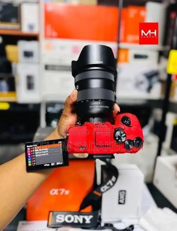 Sony Alpha a7 IV Mirrorless Digital Camera