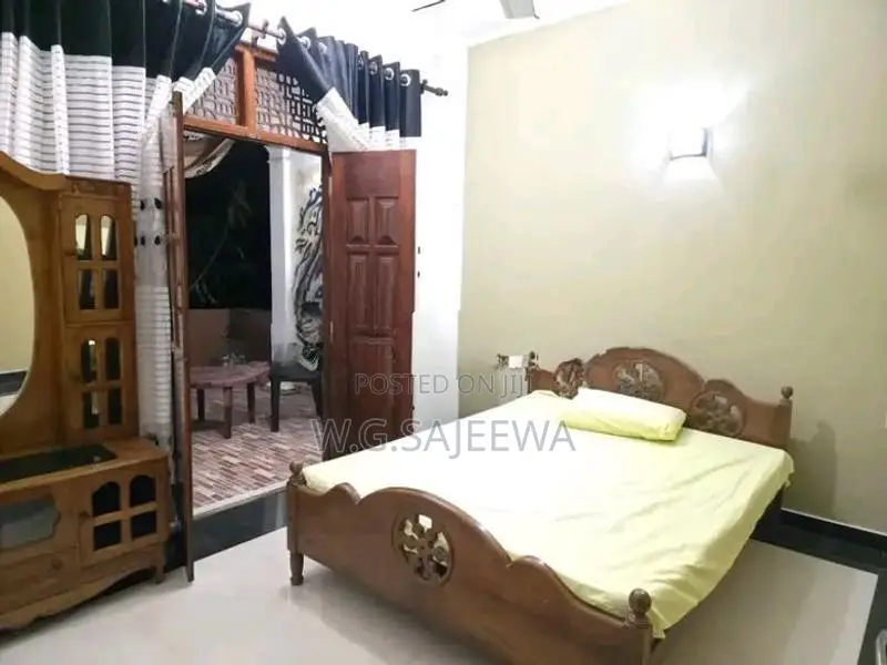 Fully Furnished Upper floor house rent in Negombo