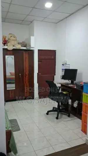 29perch land with house for sale seeduwa , wasana uyana