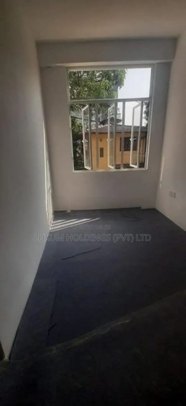 Office for rent Facing Baseline road Colombo 05 [ 1585C ]