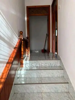 Upper floor house rent in Kandana Town