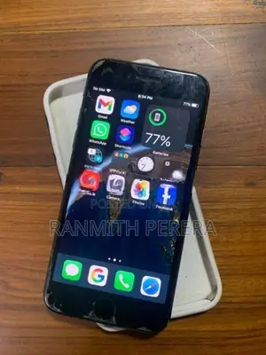 Apple iPhone 8 (Used)