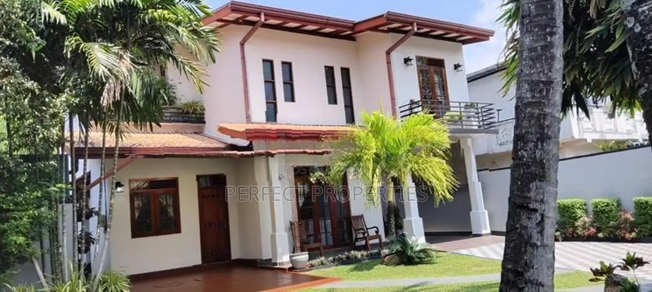 “Modern House” for Sale–Ja Ela 399m to Main Road
