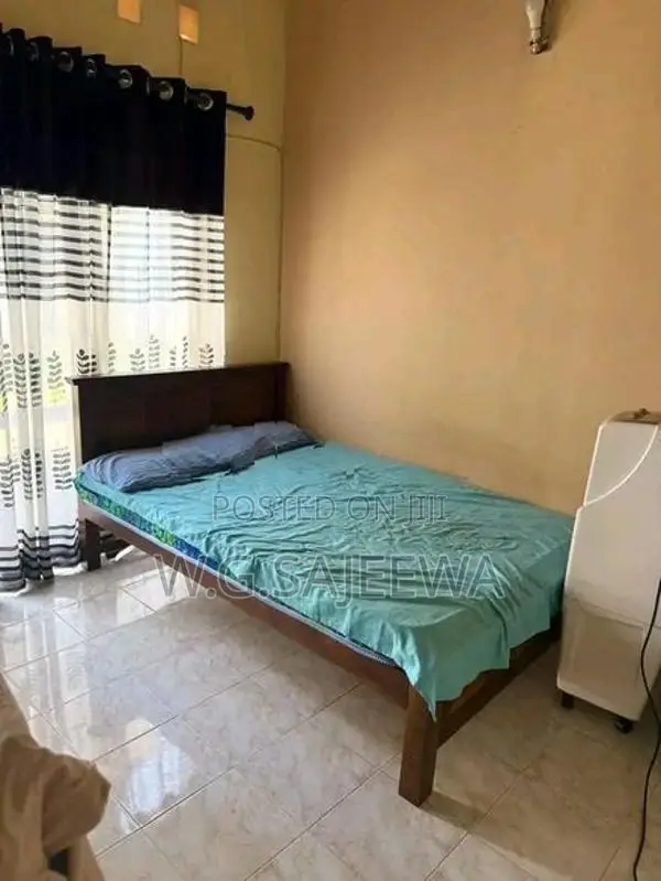 7perch land with house for sale Lakecity, ja-Ela