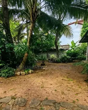 Land For Sale In -Talawatugoda