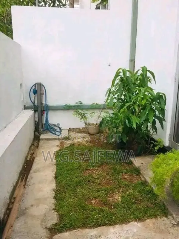 2 Storey Complete house sale in Gampaha, Yakkala Town