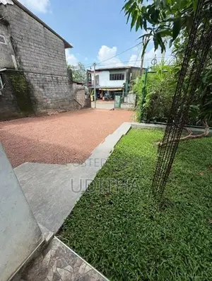 Land For Sale In Enderamulla Wattala
