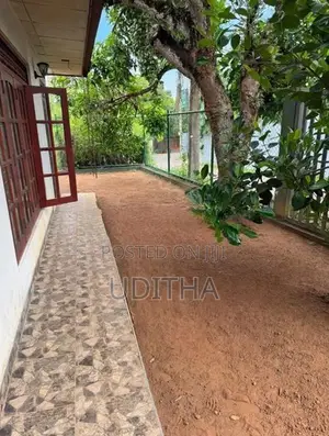 Land For Sale In Enderamulla Wattala