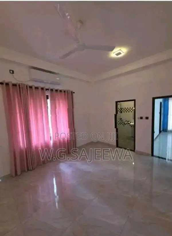 3 Beds Apartment house rent in Negombo (A/C)