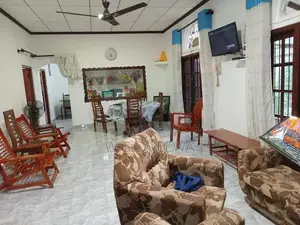 24perch land with 3bedroom house for sale seeduwa