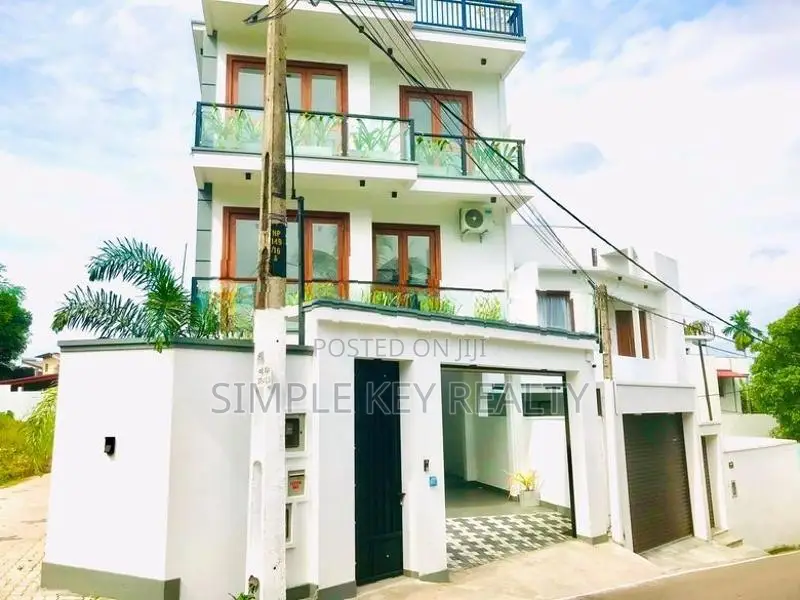 Maharagama Architect Design Brand New Three Storeys House for Sale