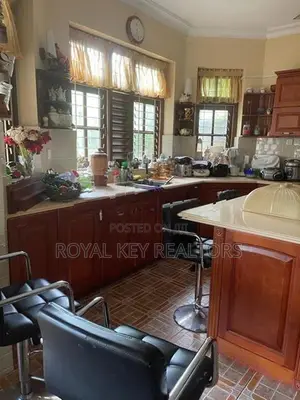 05 Bedroom - Unfurnished House for Sale In Dehiwala