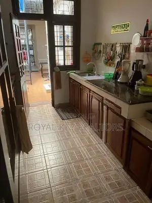 05 Bedroom - Unfurnished House for Sale In Dehiwala