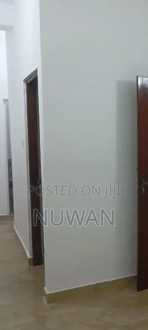 ( 78R743) 3rd floor house in Colombo 10