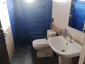 2nd floor fully furnished 3BR apartment rent in dehiwala bellantara