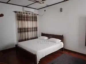 2nd floor fully furnished 3BR apartment rent in dehiwala bellantara