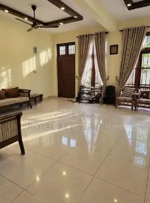 🏡 07 Bedroom - Furnished House for Rent