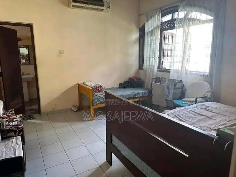 Single Storey complete house rent in Ja Ela