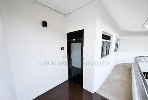Ground Floor House For Rent Off Jawatta Road Colombo 05 [ 2317C ]